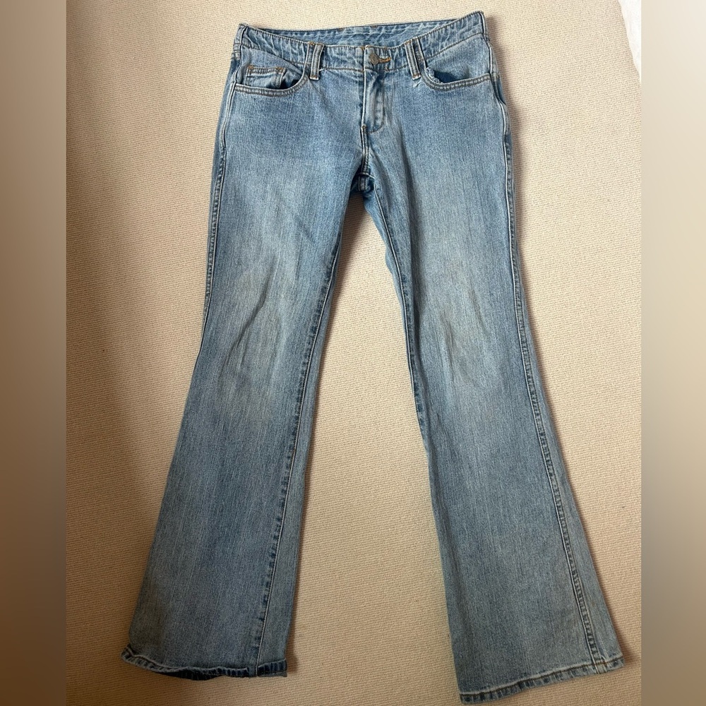 Brandy Melville Low Rise Blue Mid-Wash Denim Jeans